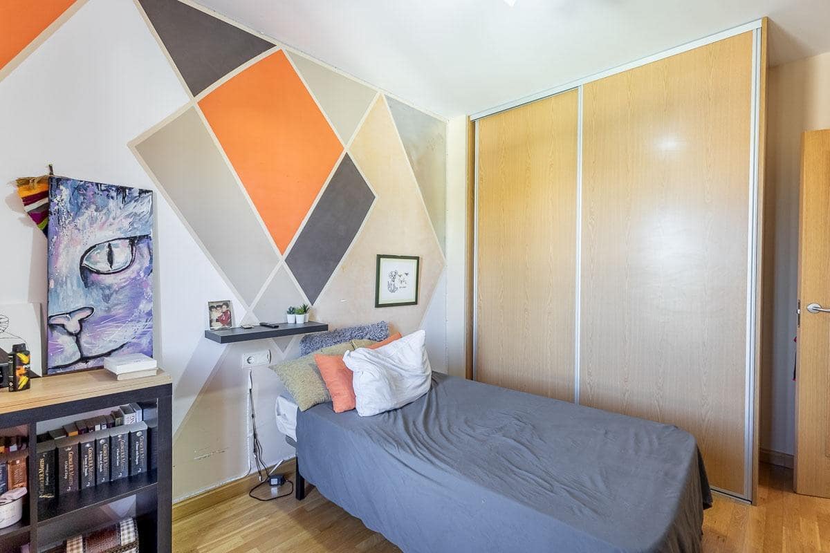 4 sypialnia Willa na sprzedaż w Huetor Vega z basenem - 445 000 € (Ref: 9311114)