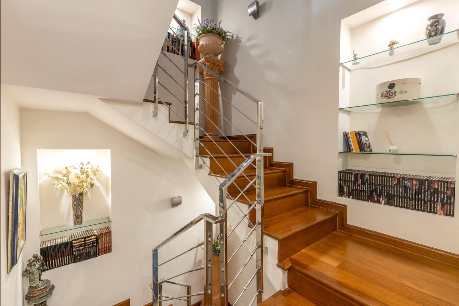 4 slaapkamer Huis te koop in Granada stad met garage - € 820.000 (Ref: 9311117)