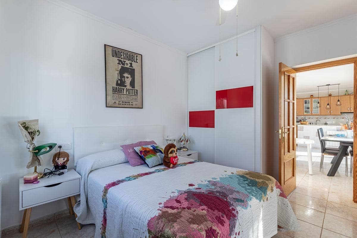 4 soveværelse Villa til salg i Moraleda de Zafayona med swimmingpool garage - € 279.000 (Ref: 9318031)