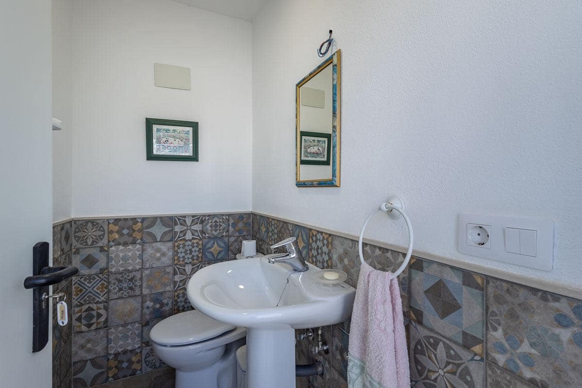 4 soveværelse Villa til salg i Moraleda de Zafayona med swimmingpool garage - € 279.000 (Ref: 9318031)