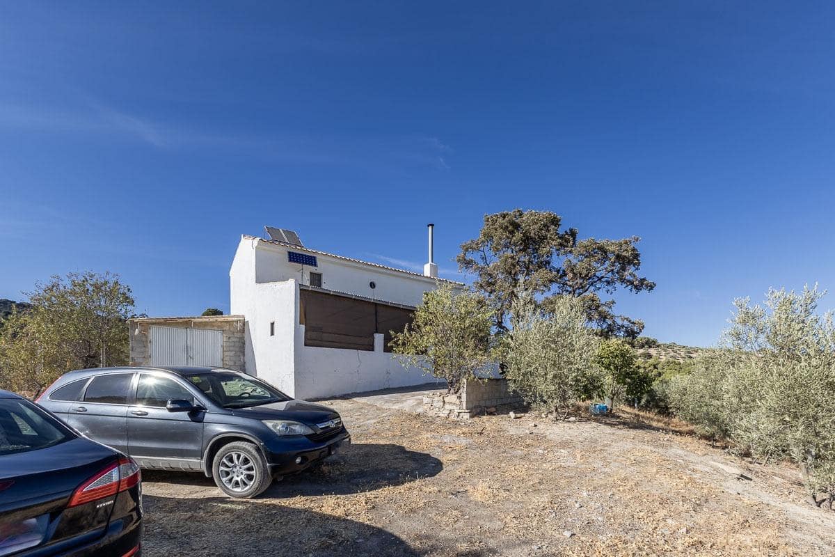 2 bedroom Finca/Country House for sale in Montefrio with garage - € 165,000 (Ref: 9318033)