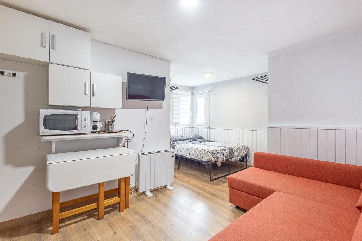 Studio till salu i Sierra Nevada - 84 900 € (Ref: 9321805)