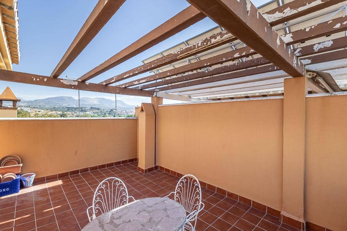 5 soveværelse Villa til salg i Peligros med garage - € 349.000 (Ref: 9330875)