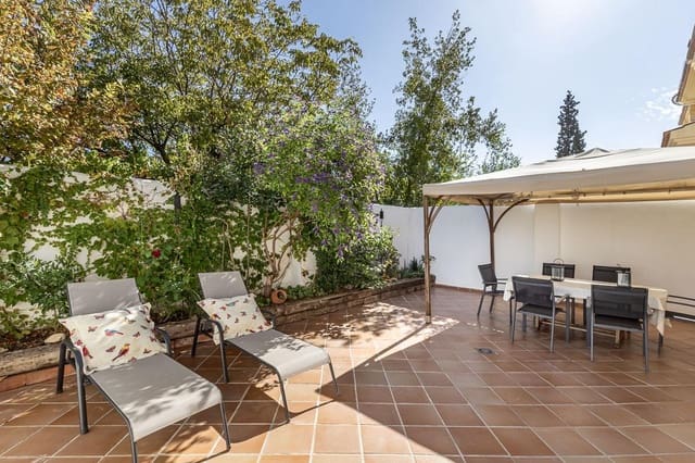 5 Zimmer Villa zu verkaufen in Peligros mit Garage - 349.000 € (Ref: 9330875)