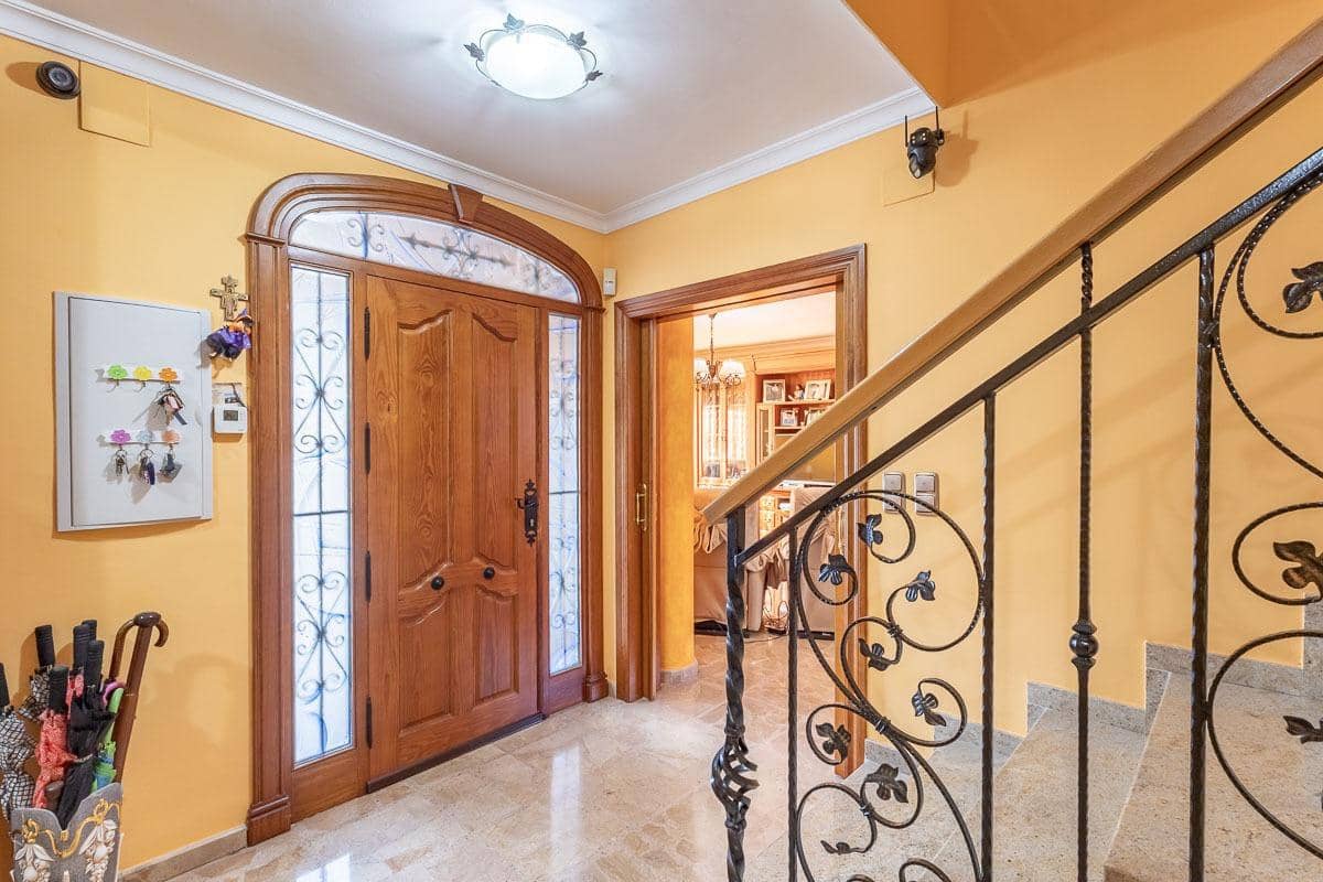 4 sypialnia Willa na sprzedaż w Albolote z garażem - 435 000 € (Ref: 9330876)