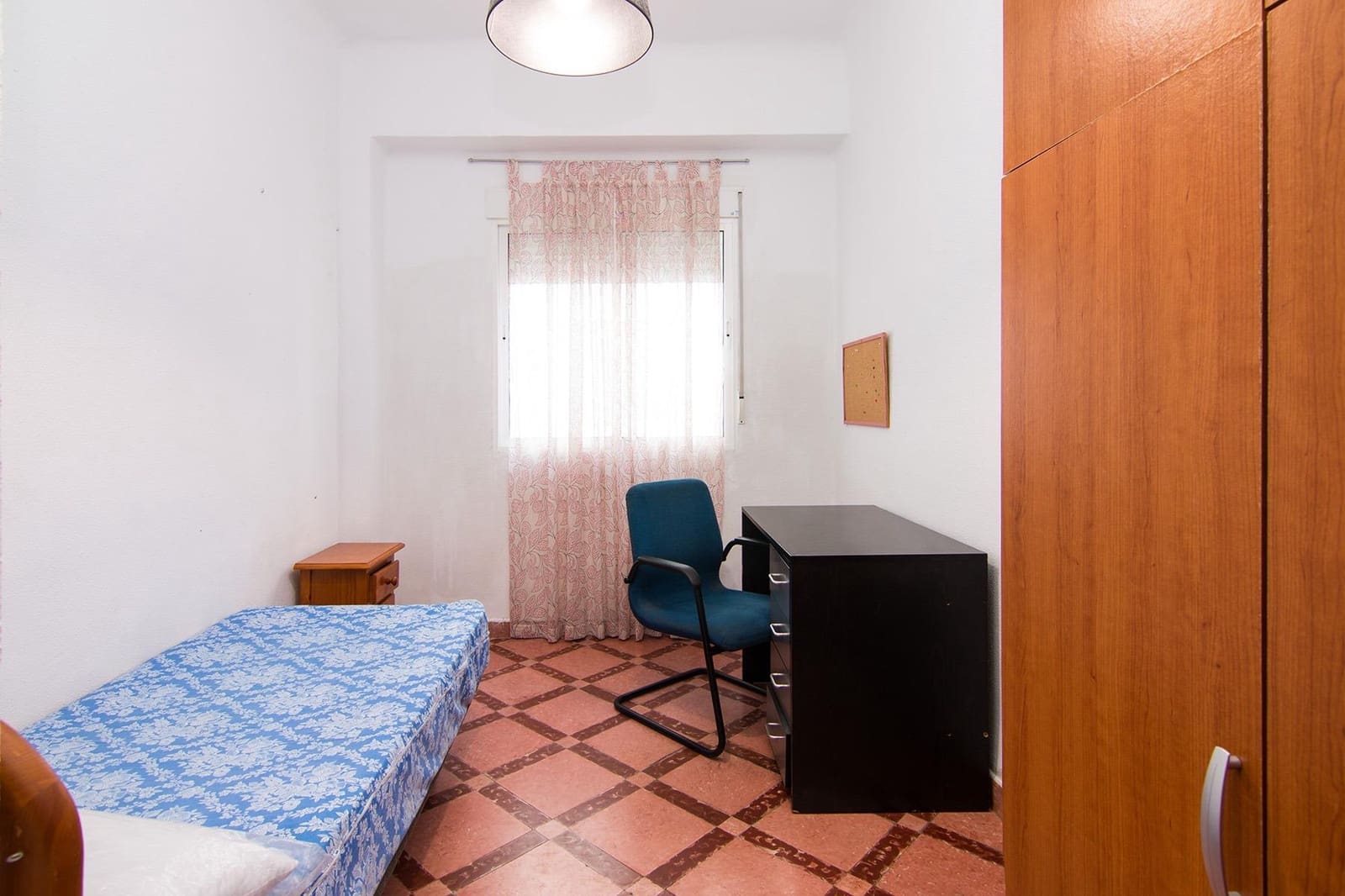 4 soveværelse Lejlighed til salg i Granada by - € 269.000 (Ref: 9335256)