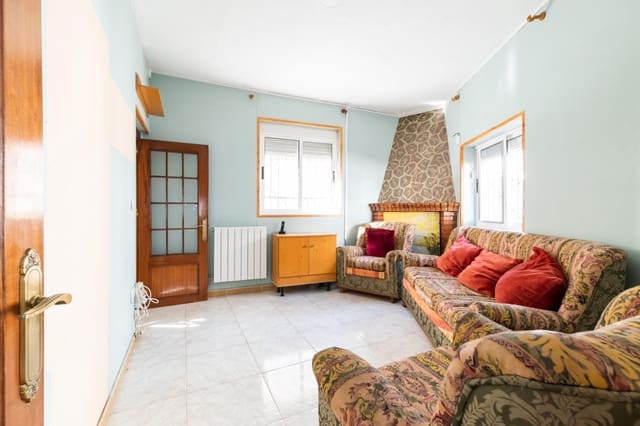 5 slaapkamer Rijtjeshuis te koop in Santa Fe - € 149.900 (Ref: 9335259)