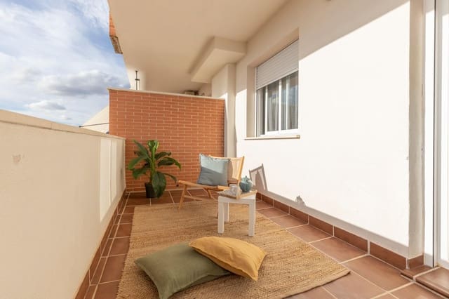 3 Zimmer Wohnung zu verkaufen in Atarfe mit Pool Garage - 197.000 € (Ref: 9337871)