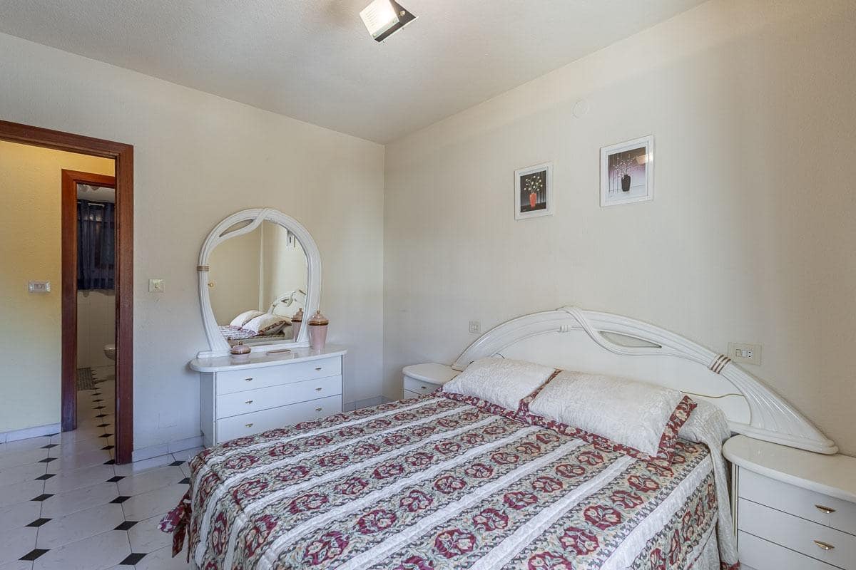 Piso de 3 habitaciones en Almuñécar en venta con garaje - 289.000 € (Ref: 9341106)