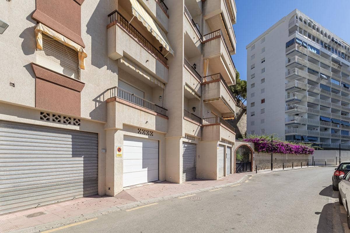 Piso de 3 habitaciones en Almuñécar en venta con garaje - 289.000 € (Ref: 9341106)