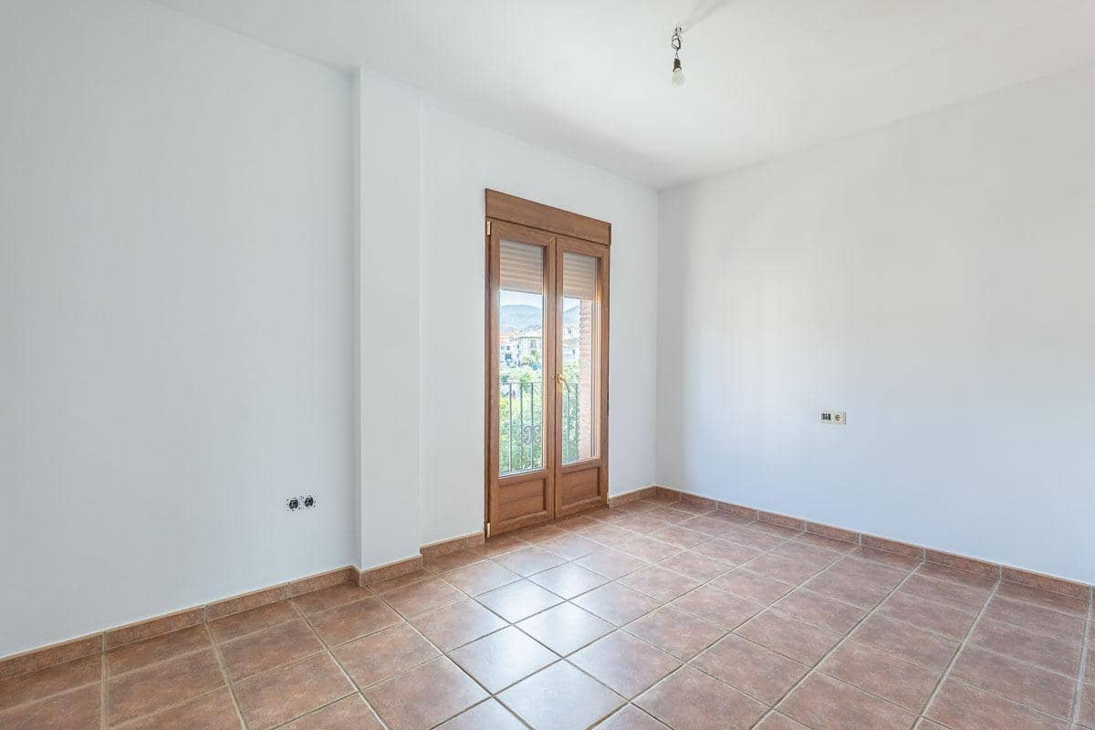 4 soveværelse Byhus til salg i Beas de Granada med garage - € 179.000 (Ref: 9341117)