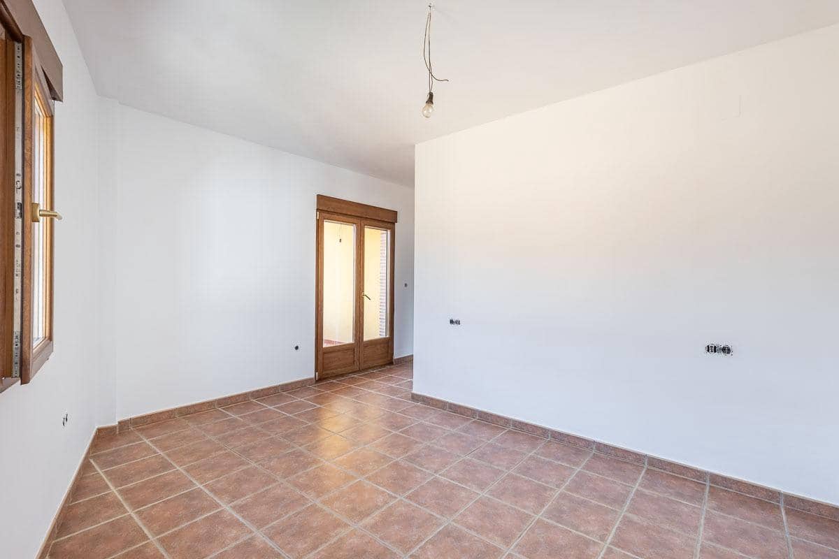 4 soveværelse Byhus til salg i Beas de Granada med garage - € 179.000 (Ref: 9341117)