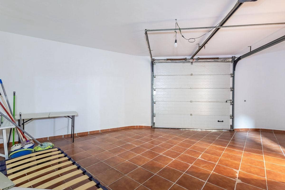 4 soveværelse Byhus til salg i Beas de Granada med garage - € 179.000 (Ref: 9341117)