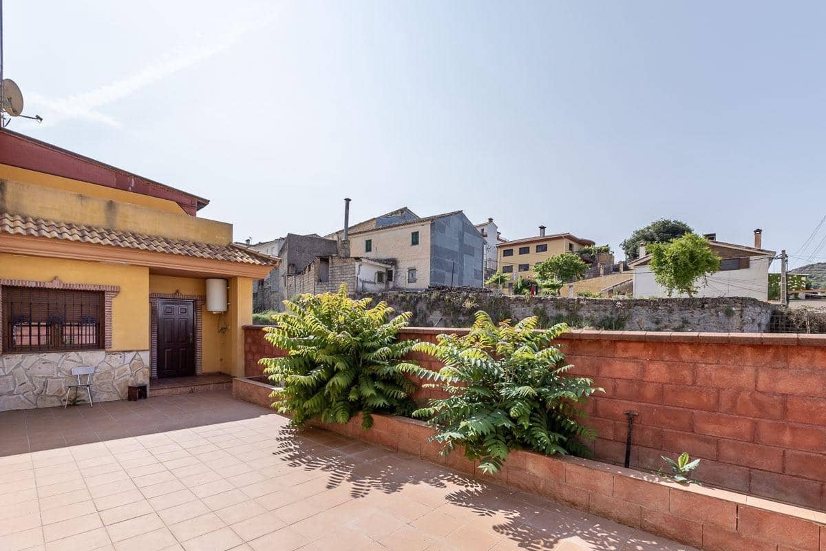 4 soveværelse Byhus til salg i Beas de Granada med garage - € 179.000 (Ref: 9341117)