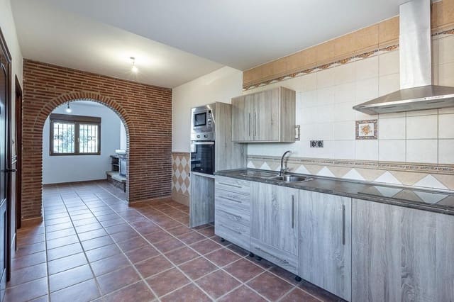 4 soveværelse Byhus til salg i Beas de Granada med garage - € 179.000 (Ref: 9341117)