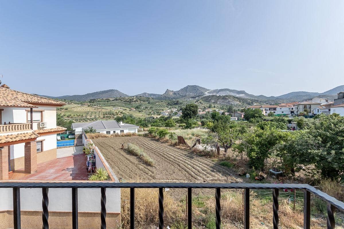 4 soveværelse Byhus til salg i Beas de Granada med garage - € 179.000 (Ref: 9341117)