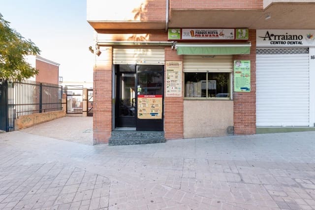 Comercial para venda em Granada cidade - 75 900 € (Ref: 9344988)