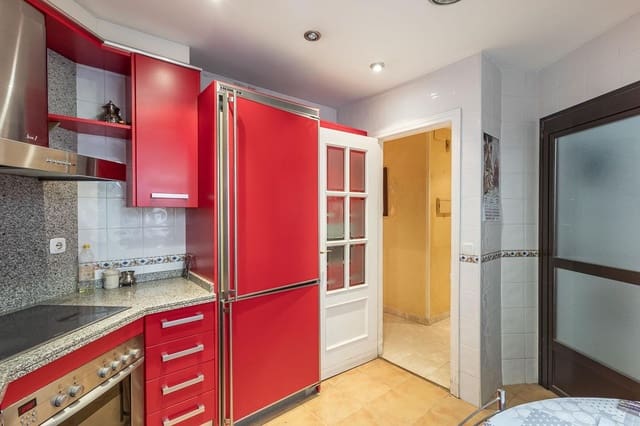 Piso de 3 habitaciones en Granada ciudad en venta - 475.000 € (Ref: 9344991)