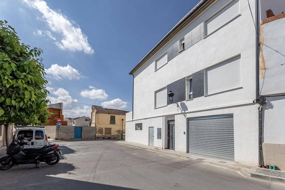 Byhus til salg i Churriana de la Vega - € 398.000 (Ref: 9344993)