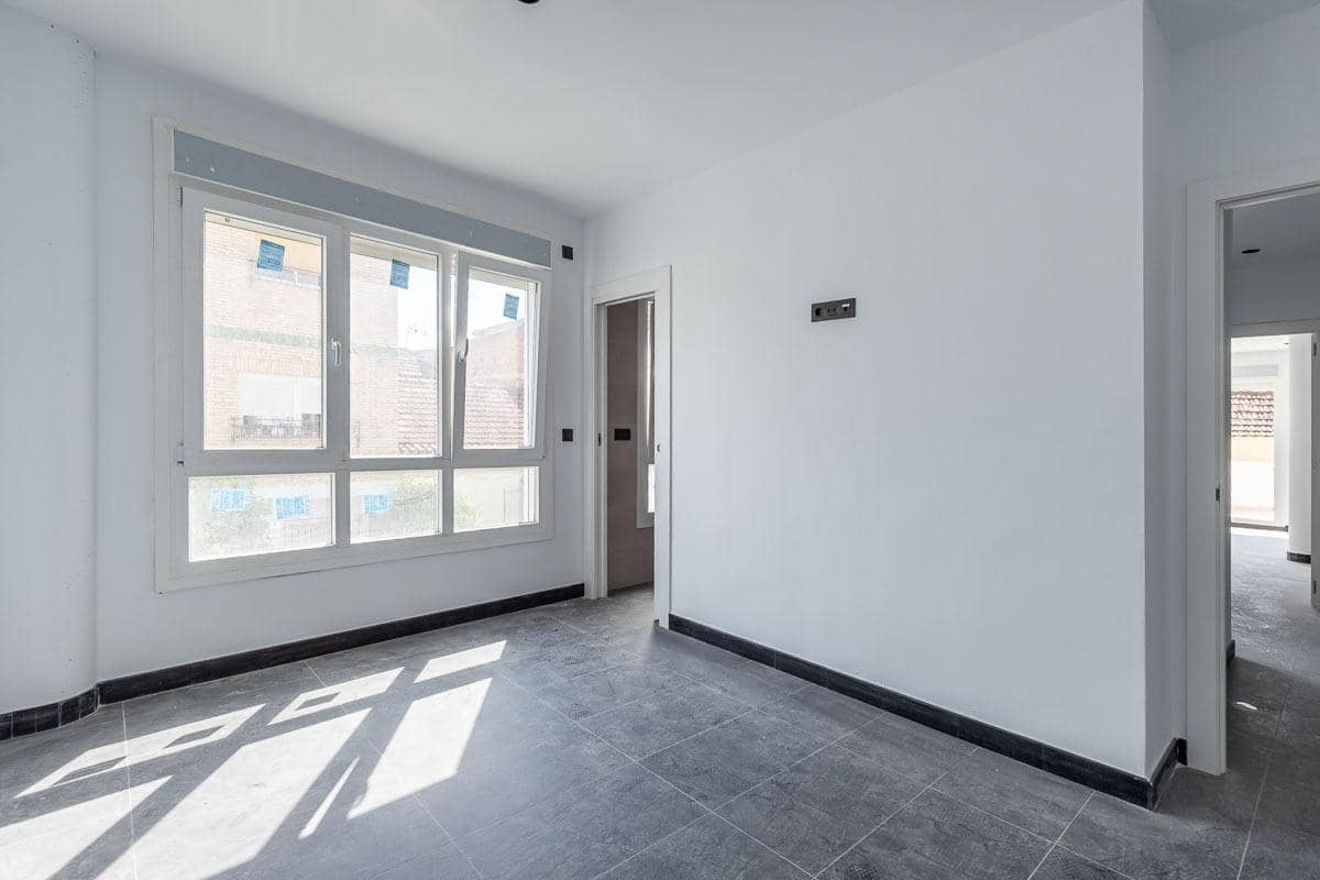 Byhus til salg i Churriana de la Vega - € 398.000 (Ref: 9344993)