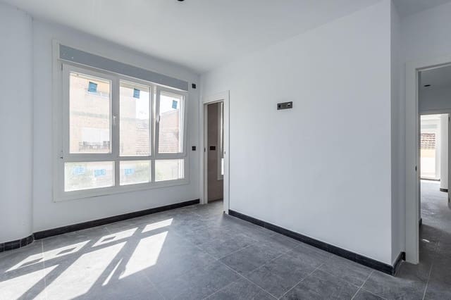 Byhus til salg i Churriana de la Vega - € 398.000 (Ref: 9344993)