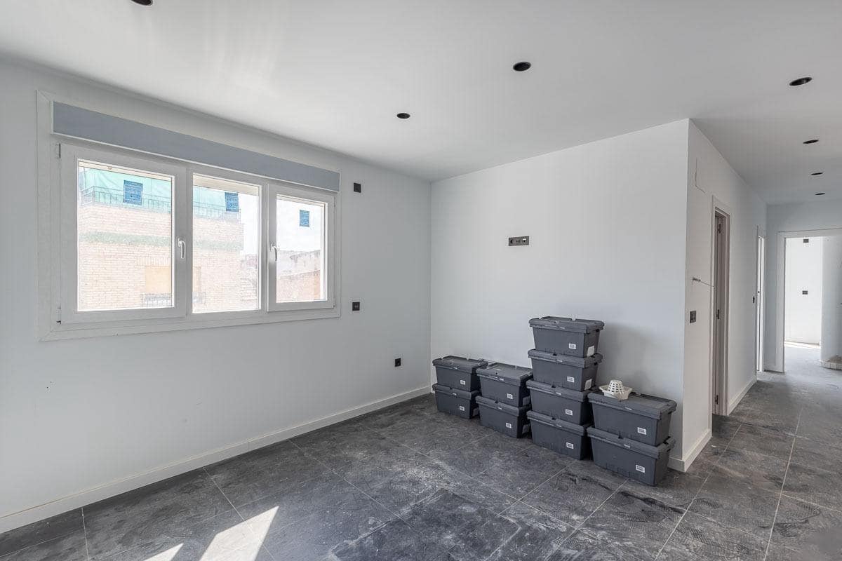 Byhus til salg i Churriana de la Vega - € 398.000 (Ref: 9344993)