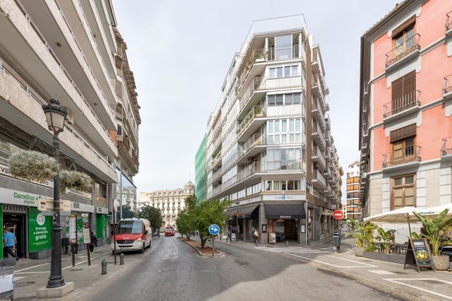 Kontor til salgs i Centro, Granada by - € 347 000 (Ref: 9347166)