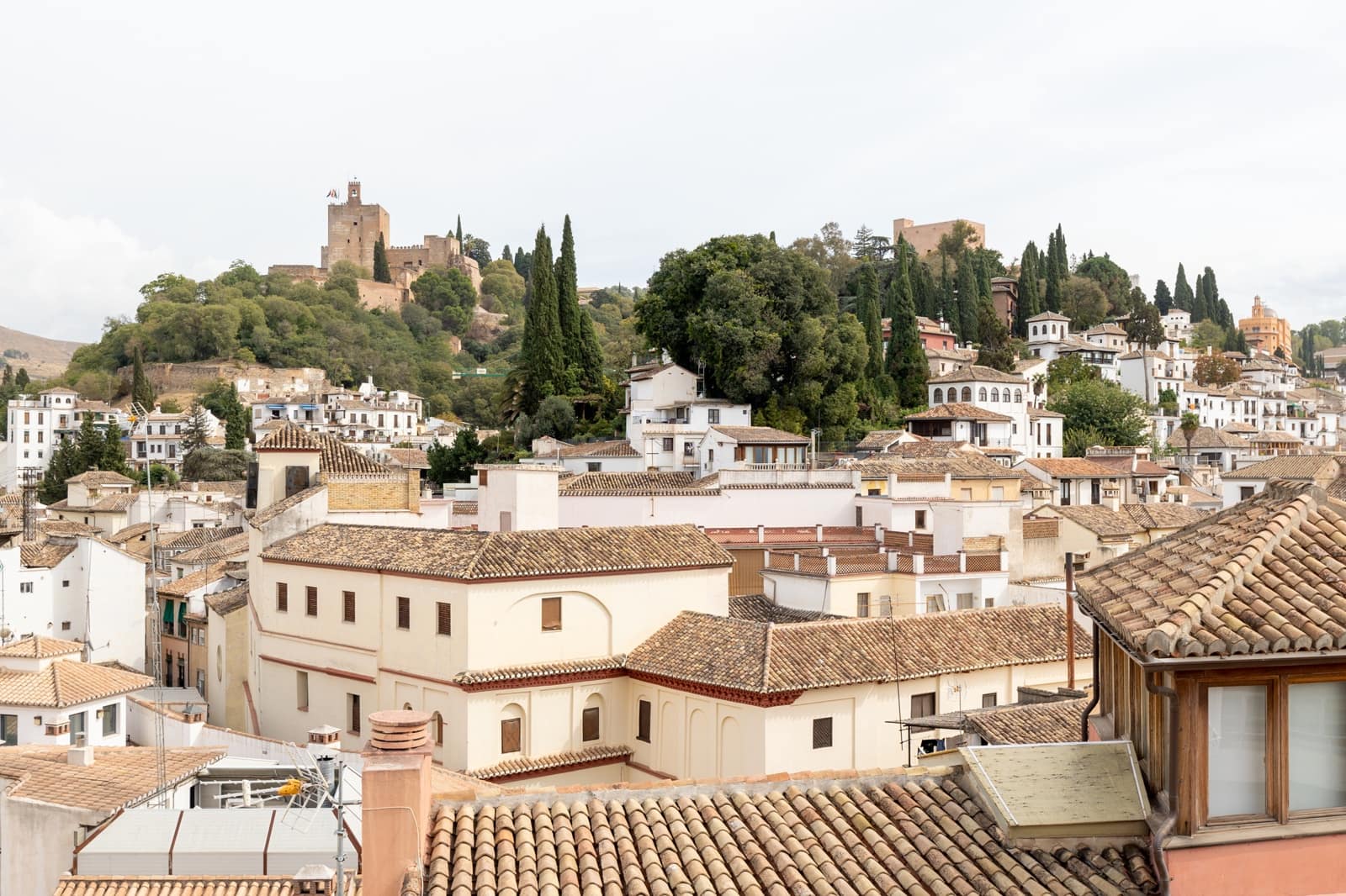 Kontor til salgs i Granada by - € 347 000 (Ref: 9347166)