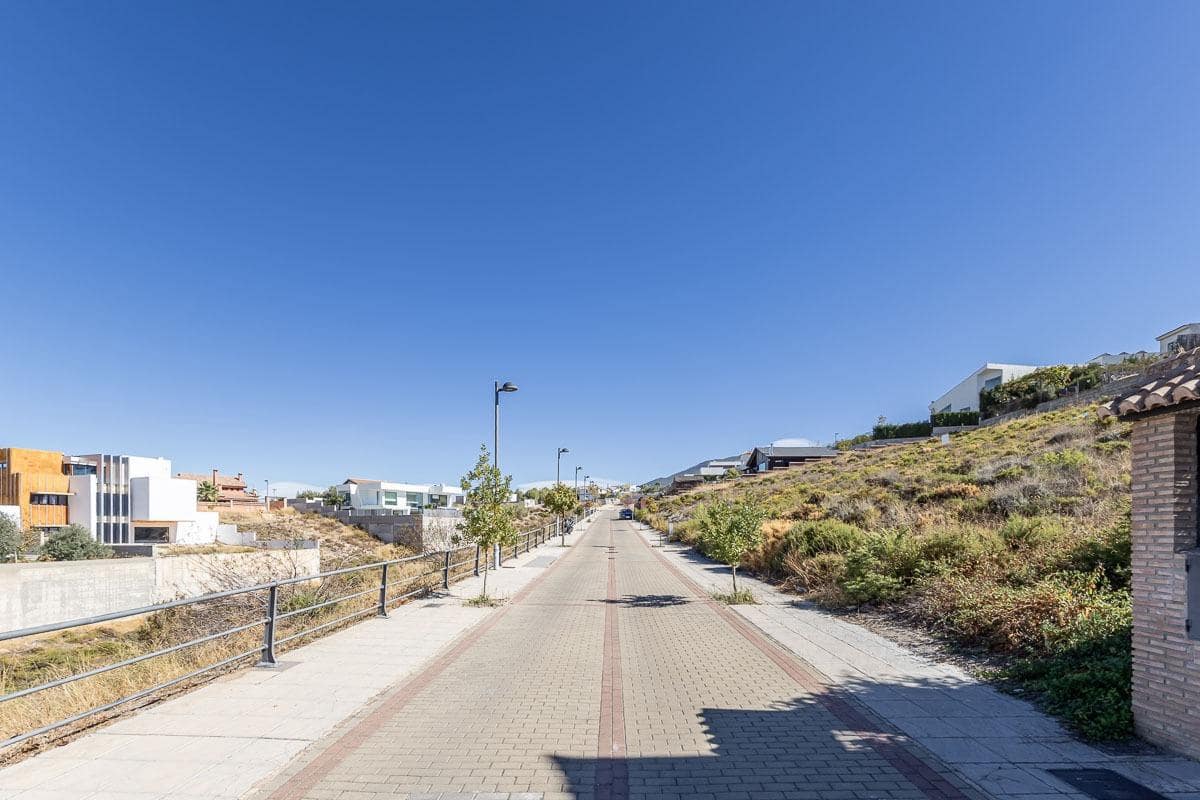 Bauplatz zu verkaufen in La Zubia - 109.900 € (Ref: 9347168)