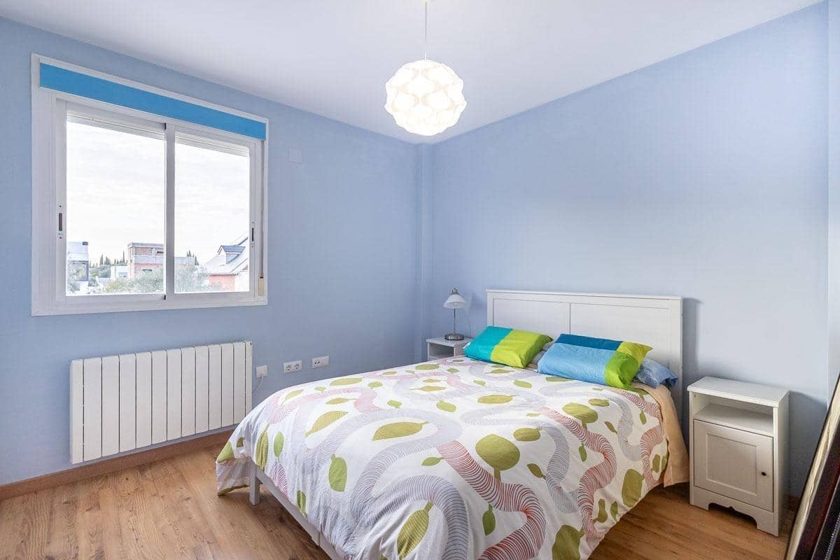 4 soverom Villa til salgs i Atarfe med svømmebasseng garasje - € 329 000 (Ref: 9347172)