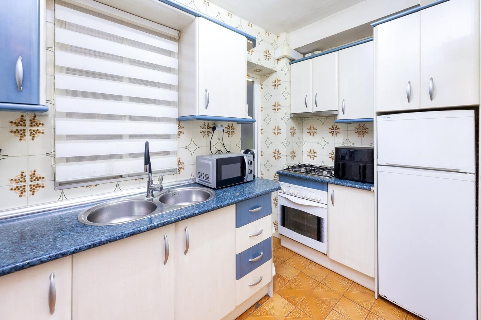 3 makuuhuone Asunto myytävänä paikassa Granada kaupunki - 190 000 € (Ref: 9349431)