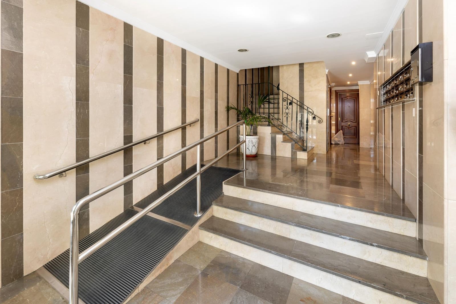 3 makuuhuone Asunto myytävänä paikassa Granada kaupunki - 190 000 € (Ref: 9349431)