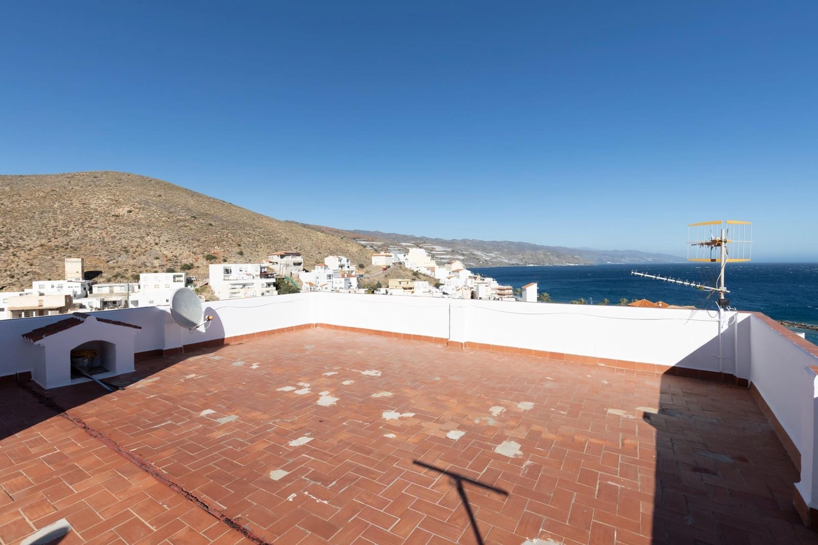 3 Zimmer Villa zu verkaufen in Castell de Ferro - 199.990 € (Ref: 9349434)