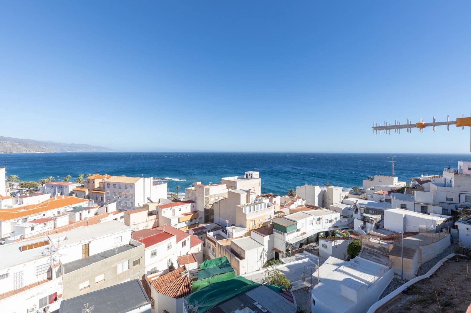 3 Zimmer Villa zu verkaufen in Castell de Ferro - 199.990 € (Ref: 9349434)