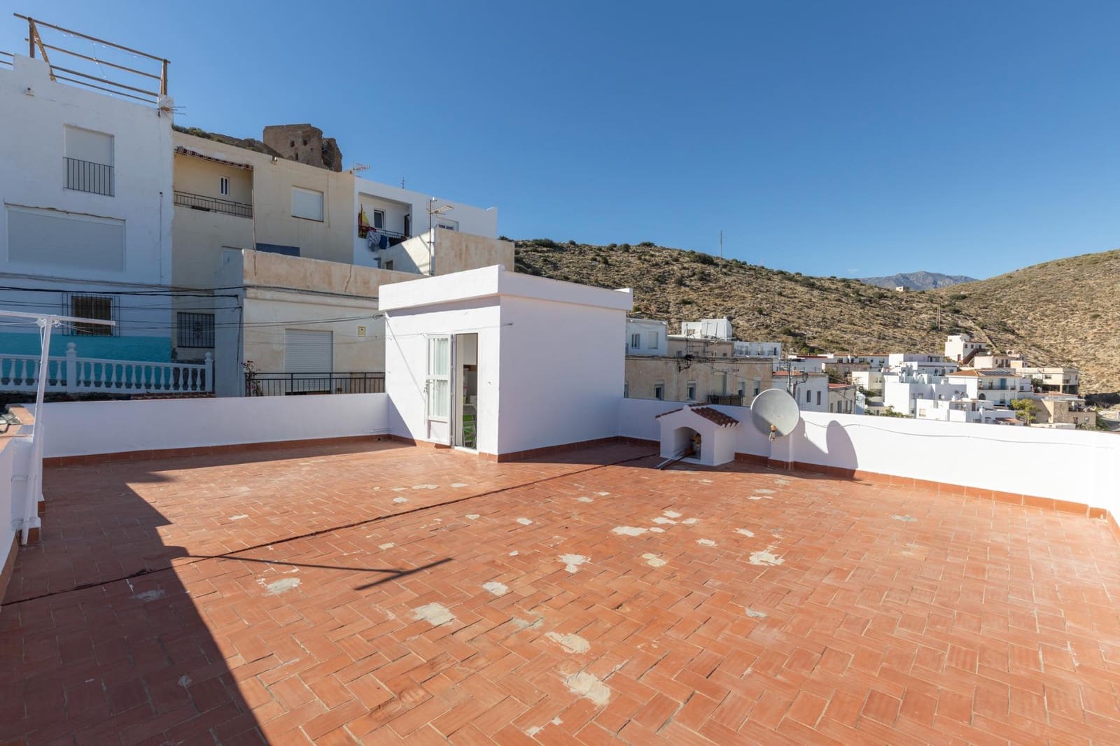 3 Zimmer Villa zu verkaufen in Castell de Ferro - 199.990 € (Ref: 9349434)