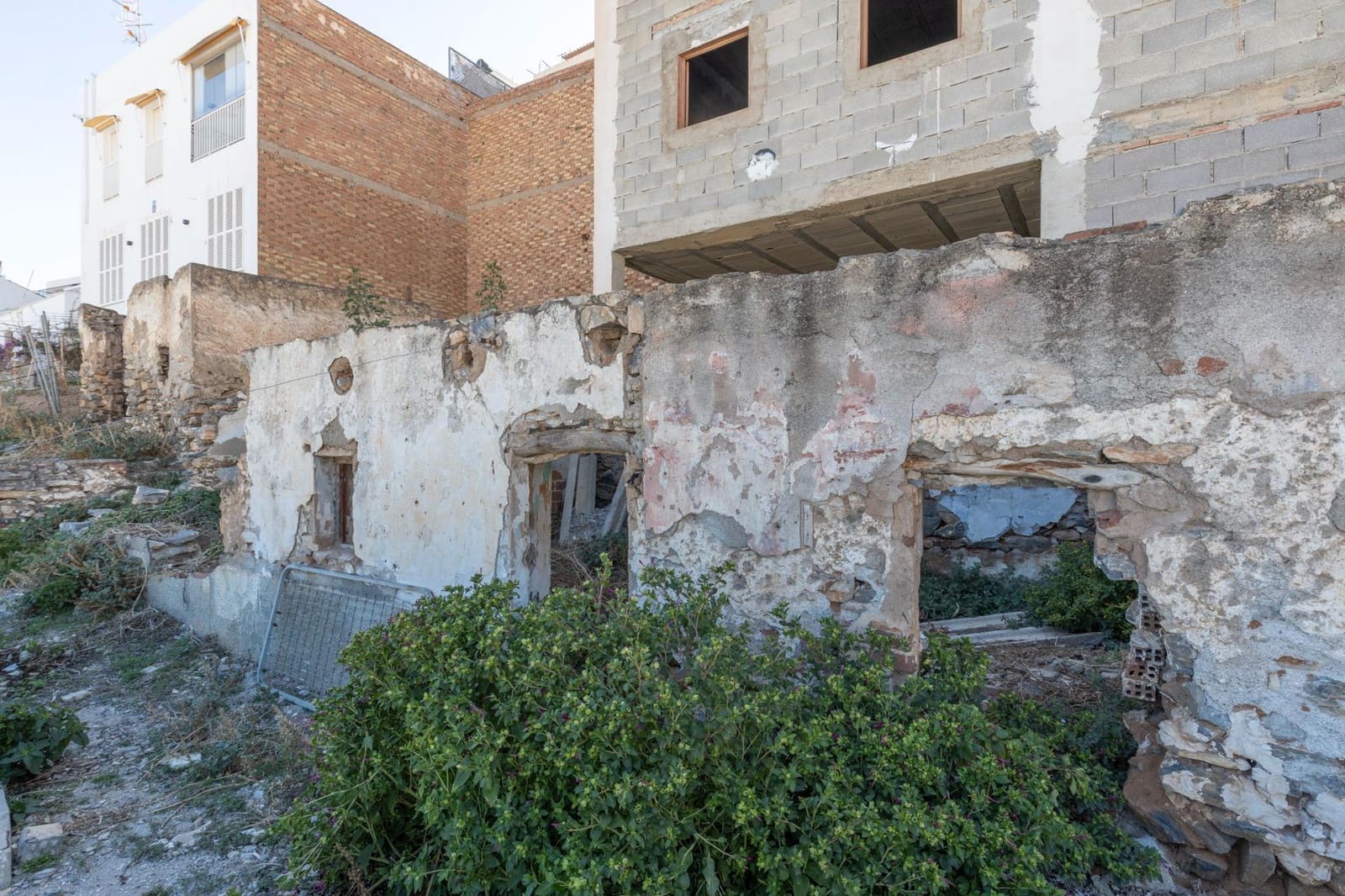 3 Zimmer Villa zu verkaufen in Castell de Ferro - 199.990 € (Ref: 9349434)