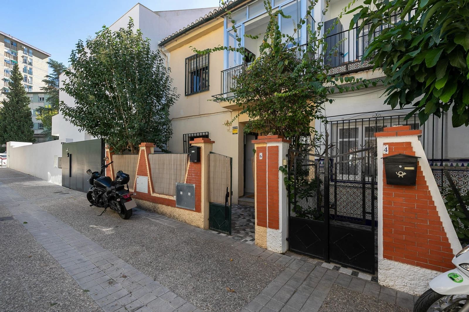 3 soveværelse Rækkehus til salg i Granada by - € 347.000 (Ref: 9353515)