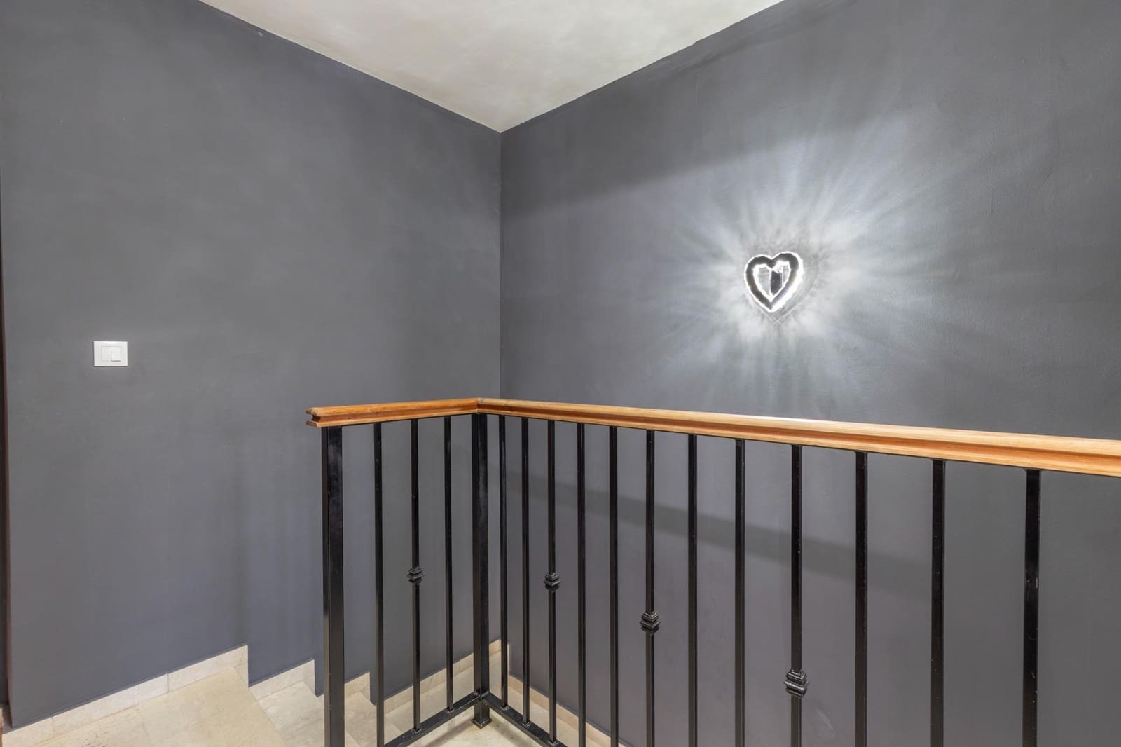 4 soverom Kjedet enebolig til salgs i Las Gabias med svømmebasseng garasje - € 290 000 (Ref: 9353516)