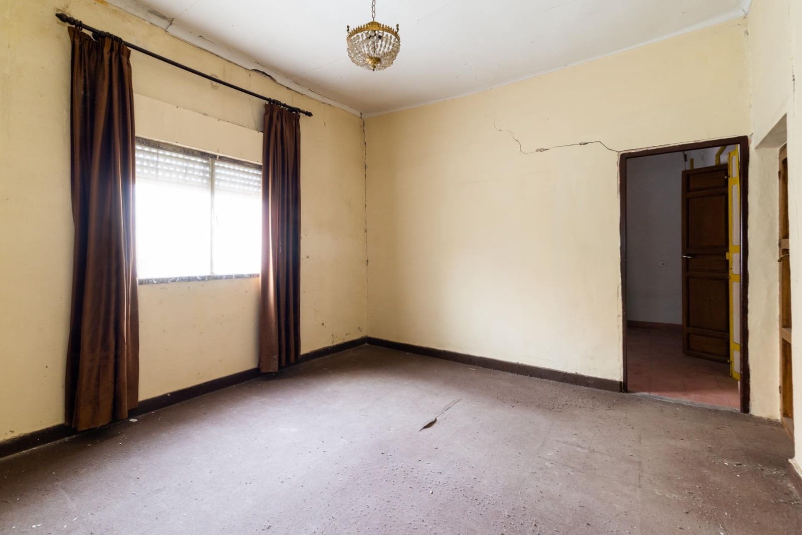 6 soveværelse Byhus til salg i Santa Fe med garage - € 94.900 (Ref: 9353526)