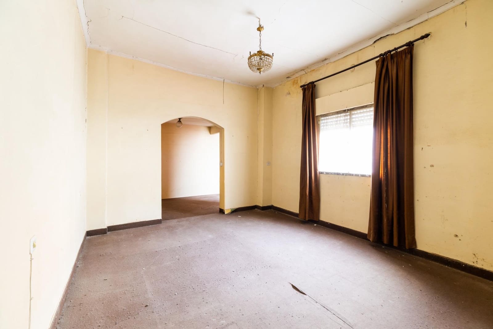 6 soveværelse Byhus til salg i Santa Fe med garage - € 94.900 (Ref: 9353526)