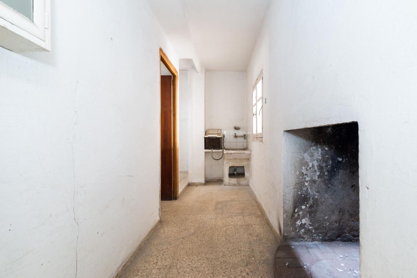 6 soveværelse Byhus til salg i Santa Fe med garage - € 94.900 (Ref: 9353526)