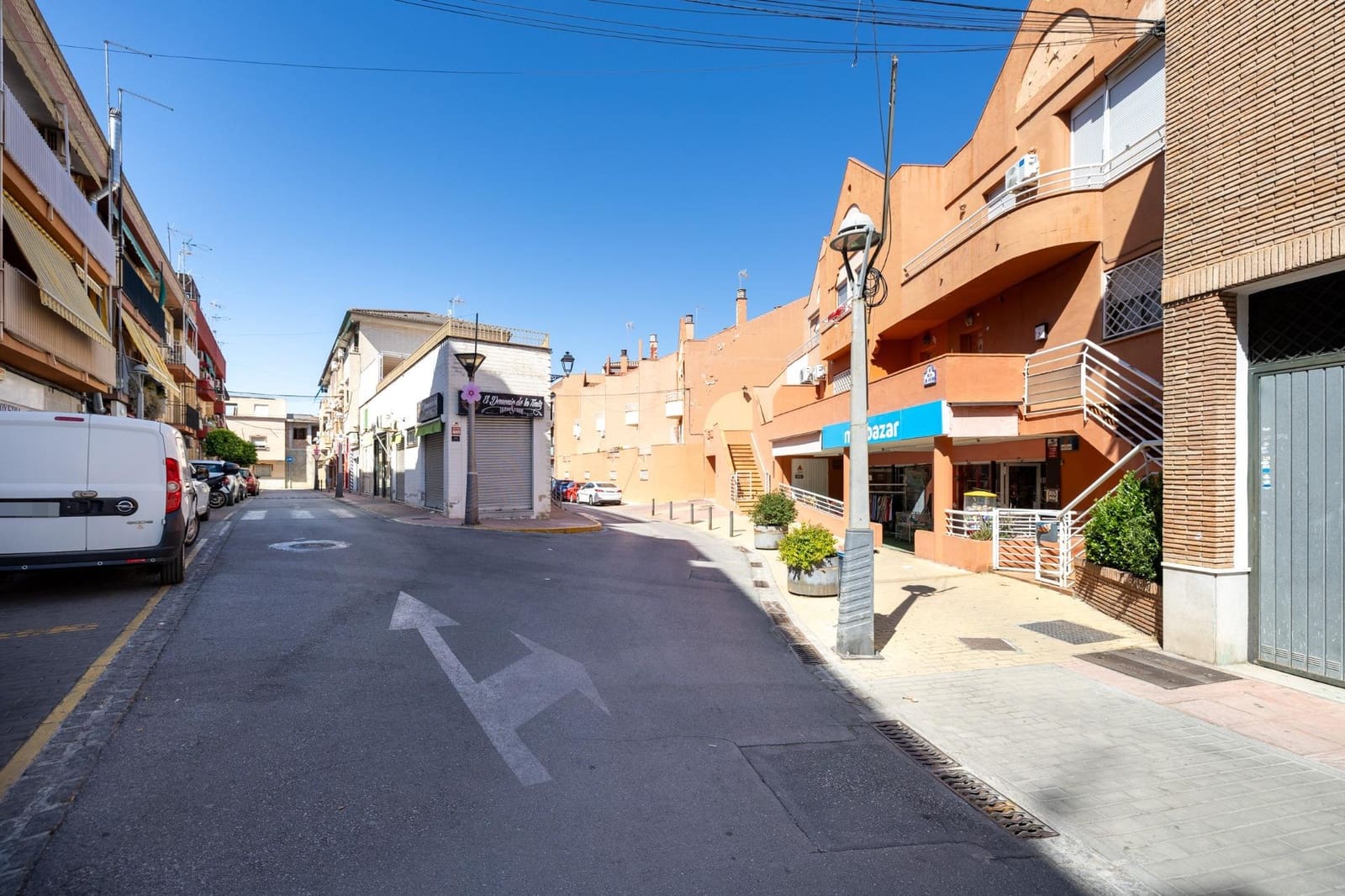 Local Comercial en Peligros en venta - 230.000 € (Ref: 9356101)