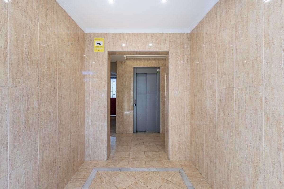 1 chambre Appartement à vendre à Grenade ville - 98 000 € (Ref: 9356102)