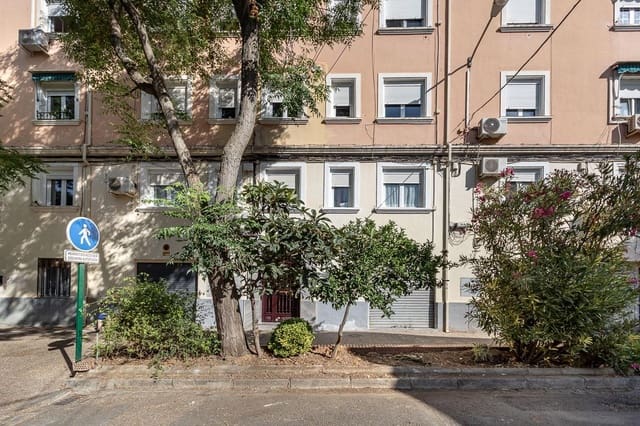 1 bedroom Apartment for sale in Carretera de la Sierra, Granada city - € 98,000 (Ref: 9356102)