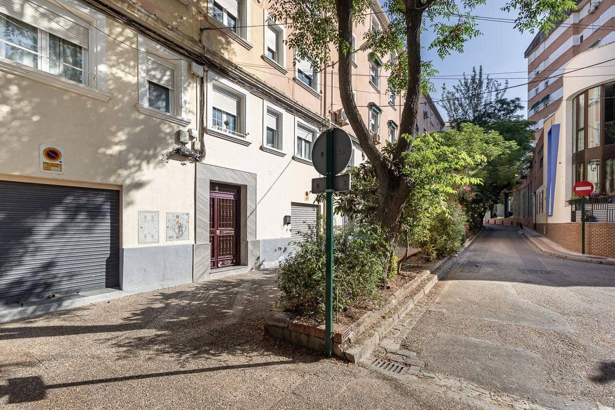 1 chambre Appartement à vendre à Grenade ville - 98 000 € (Ref: 9356102)