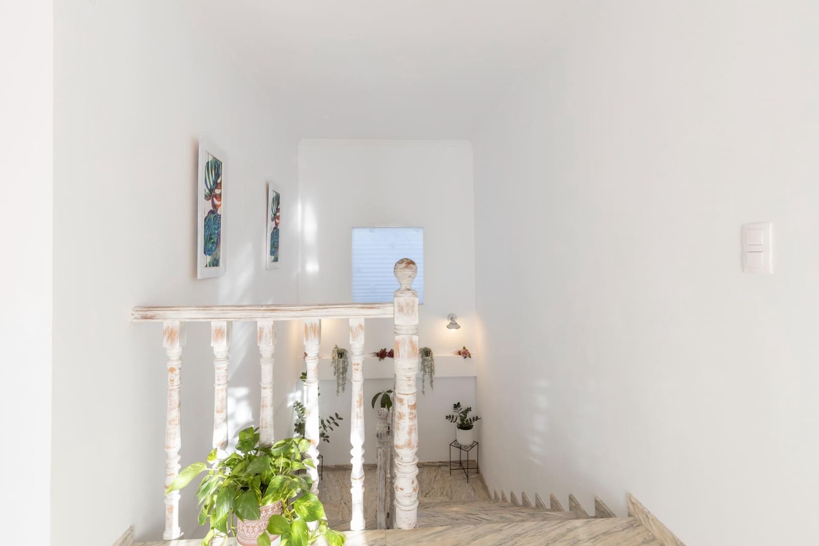 5 soveværelse Villa til salg i Gojar med swimmingpool garage - € 560.000 (Ref: 9356105)