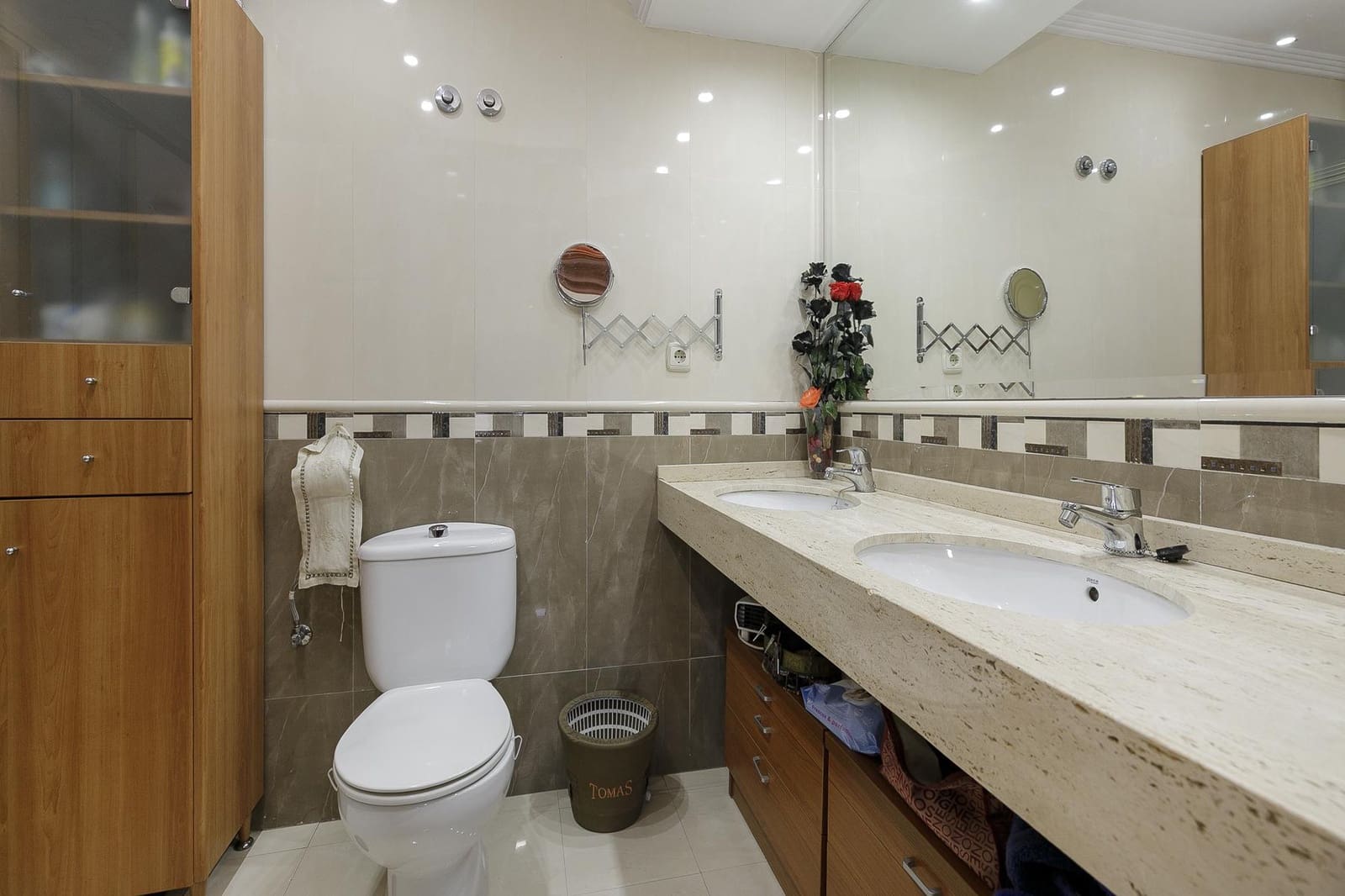 3 bedroom Semi-detached Villa for sale in Gojar with pool garage - € 415,000 (Ref: 9359474)