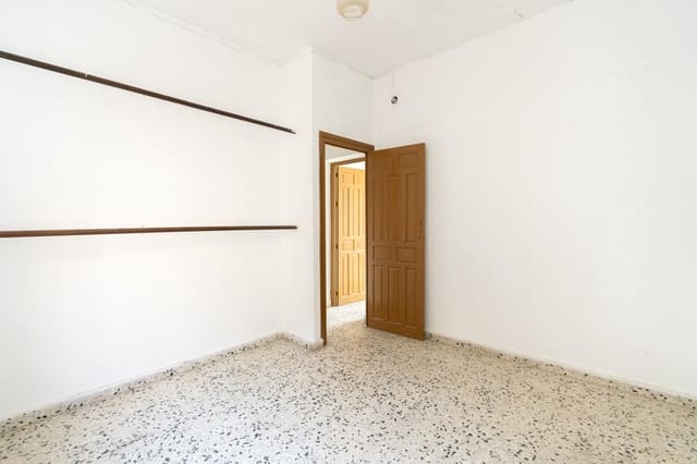 6 soveværelse Rækkehus til salg i Motril - € 155.000 (Ref: 9359475)