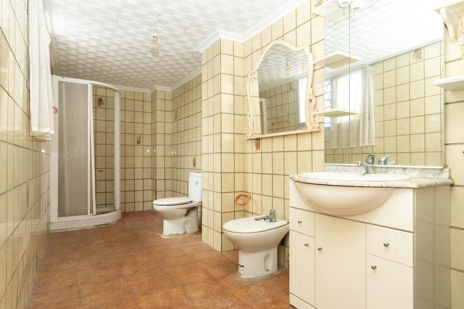 6 soveværelse Rækkehus til salg i Motril - € 155.000 (Ref: 9359475)