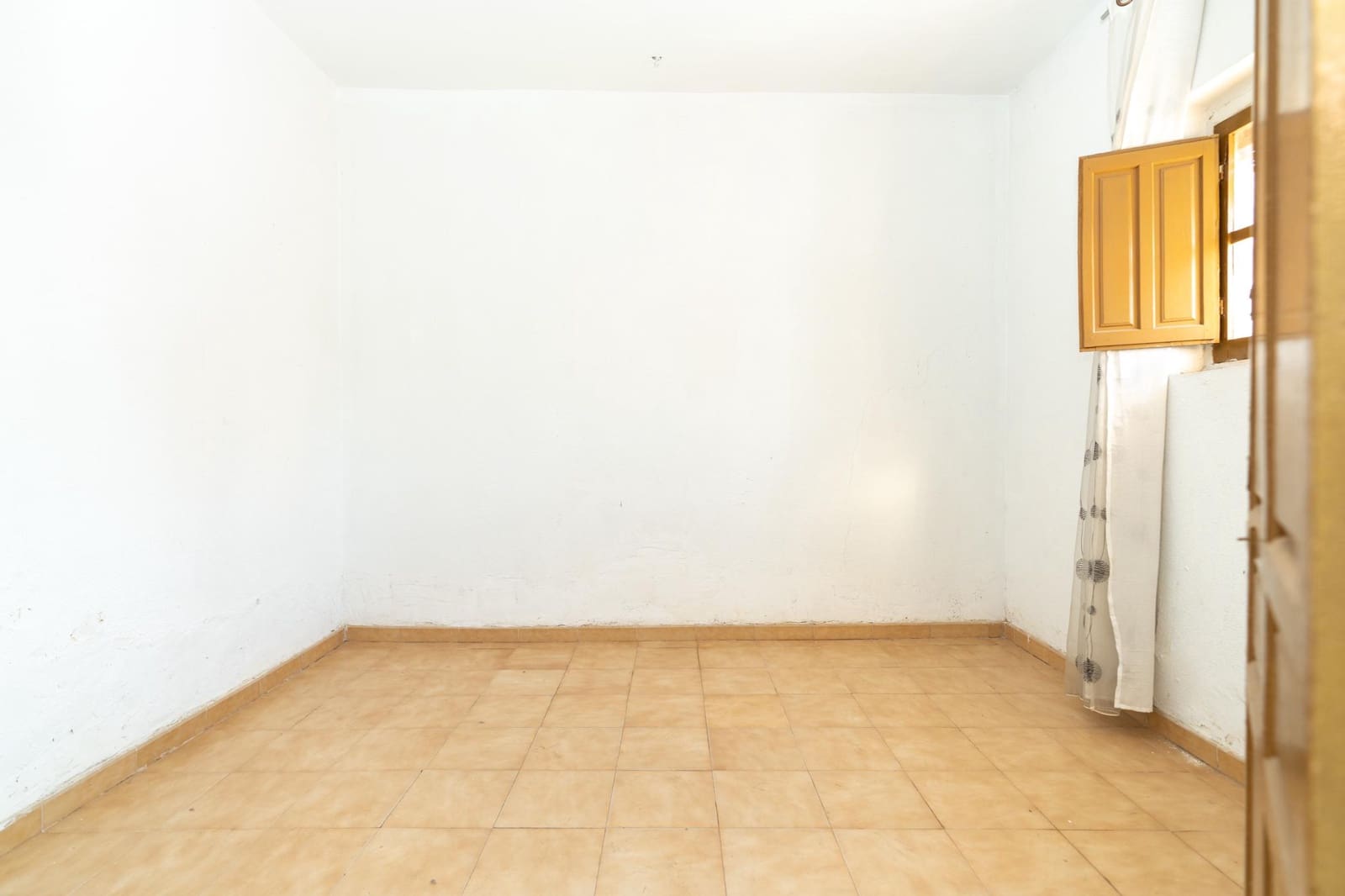 6 soveværelse Rækkehus til salg i Motril - € 155.000 (Ref: 9359475)